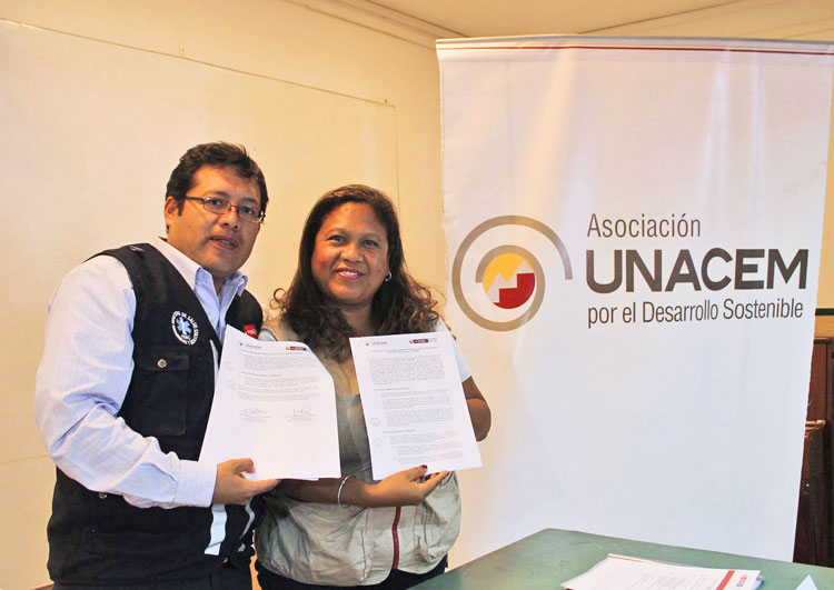 Asociación UNACEM firmó convenio con Red de Salud de Tarma