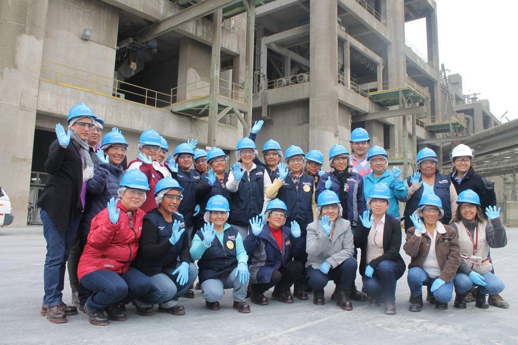 Visita de personal de salud de Pachacámac a la Planta Atocongo 2017