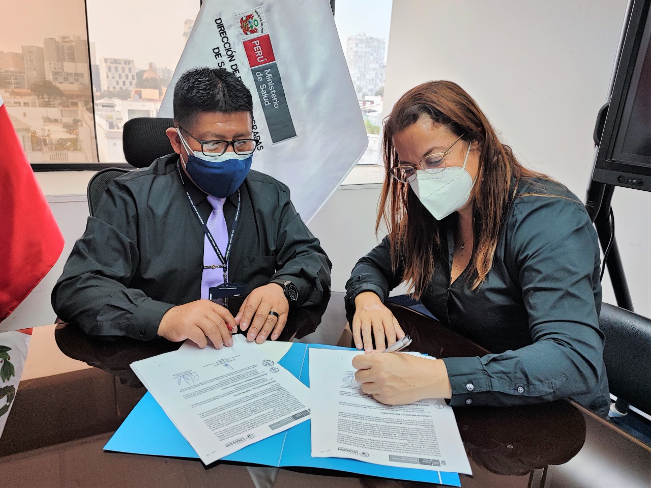 Renovamos alianza con la DIRIS Lima Sur - Asociación UNACEM (1) Renovamos alianza con la DIRIS Lima Sur - Asociación UNACEM
